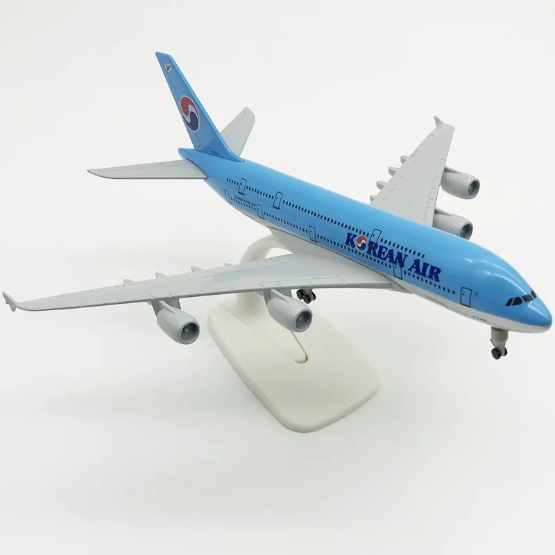 Korean Airlines Airbus A380-800 1/200 Desktop Scale Model