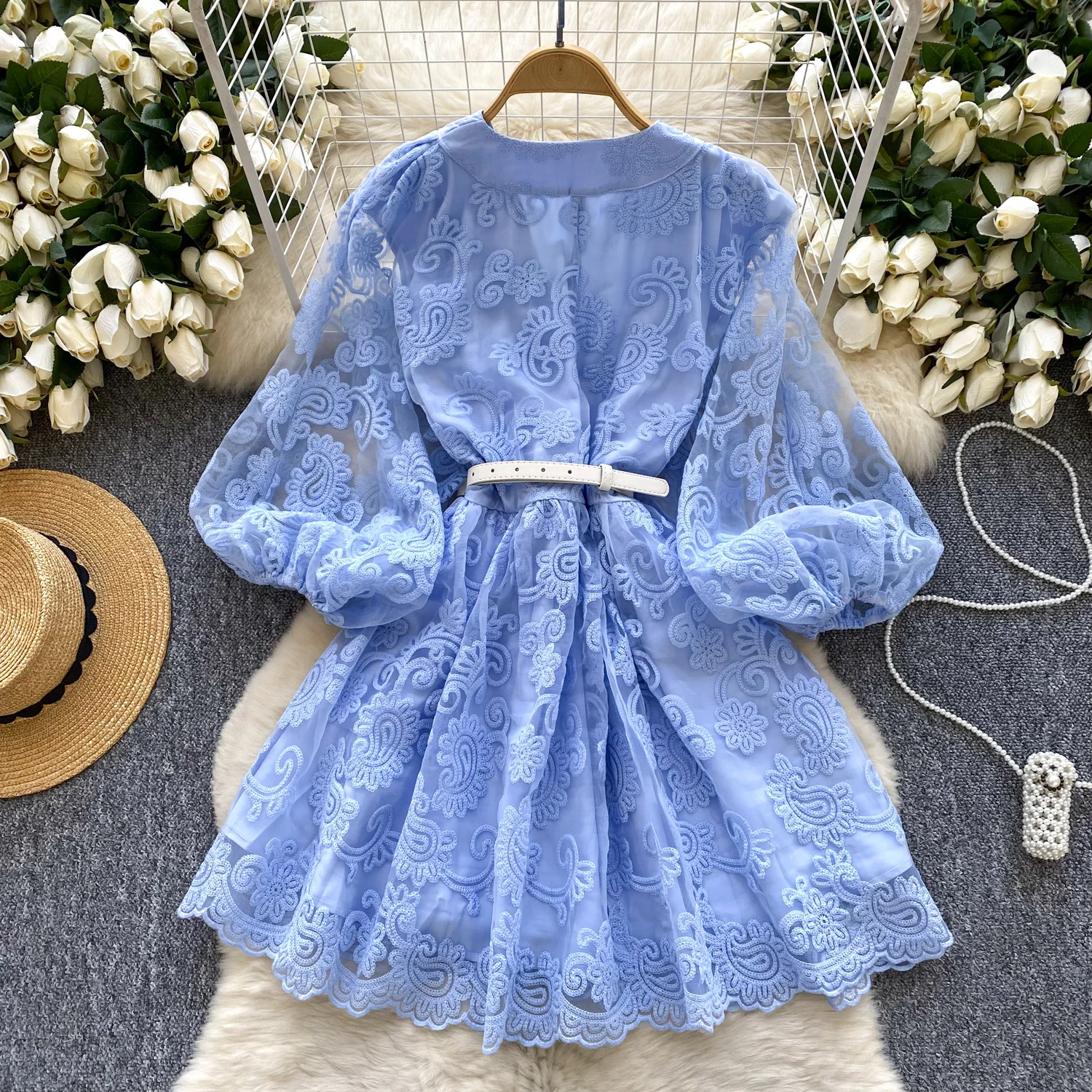 Vintage Clothing LW1301 V-Neck Lantern Sleeve Embroidered Waist-Cinched  A-Line Dress for Women Elegant Women'S Dresses