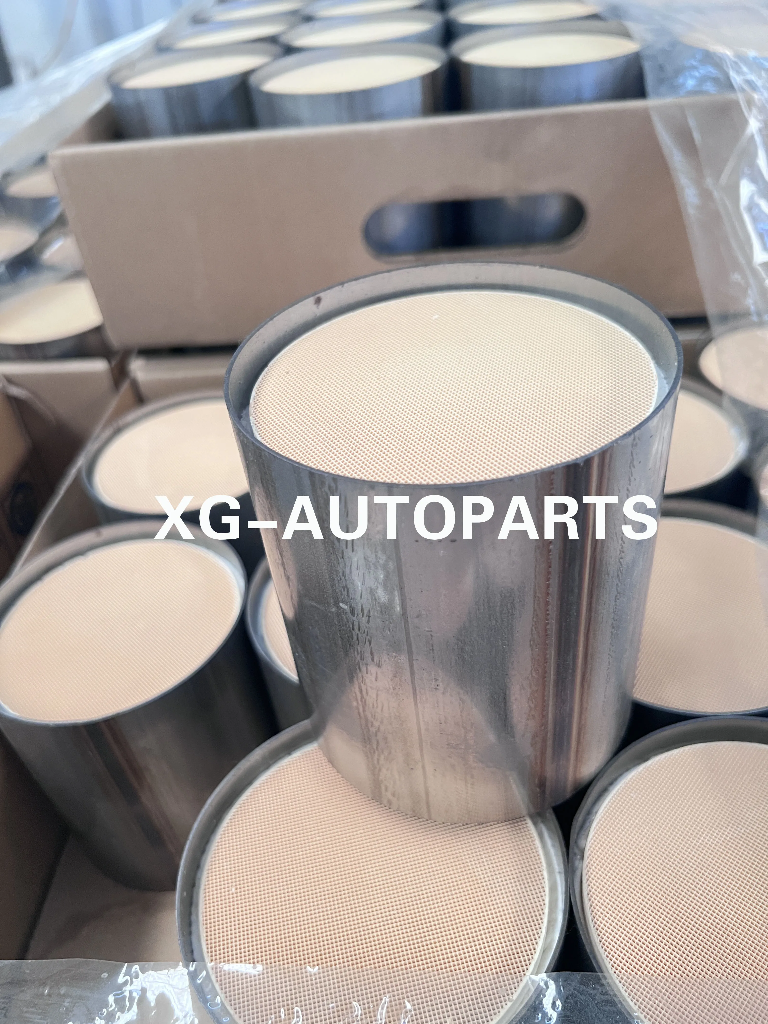 High Quality Three Way Catalyst Converter for BMW E46 318