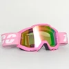 Lunettes roses à monture rose