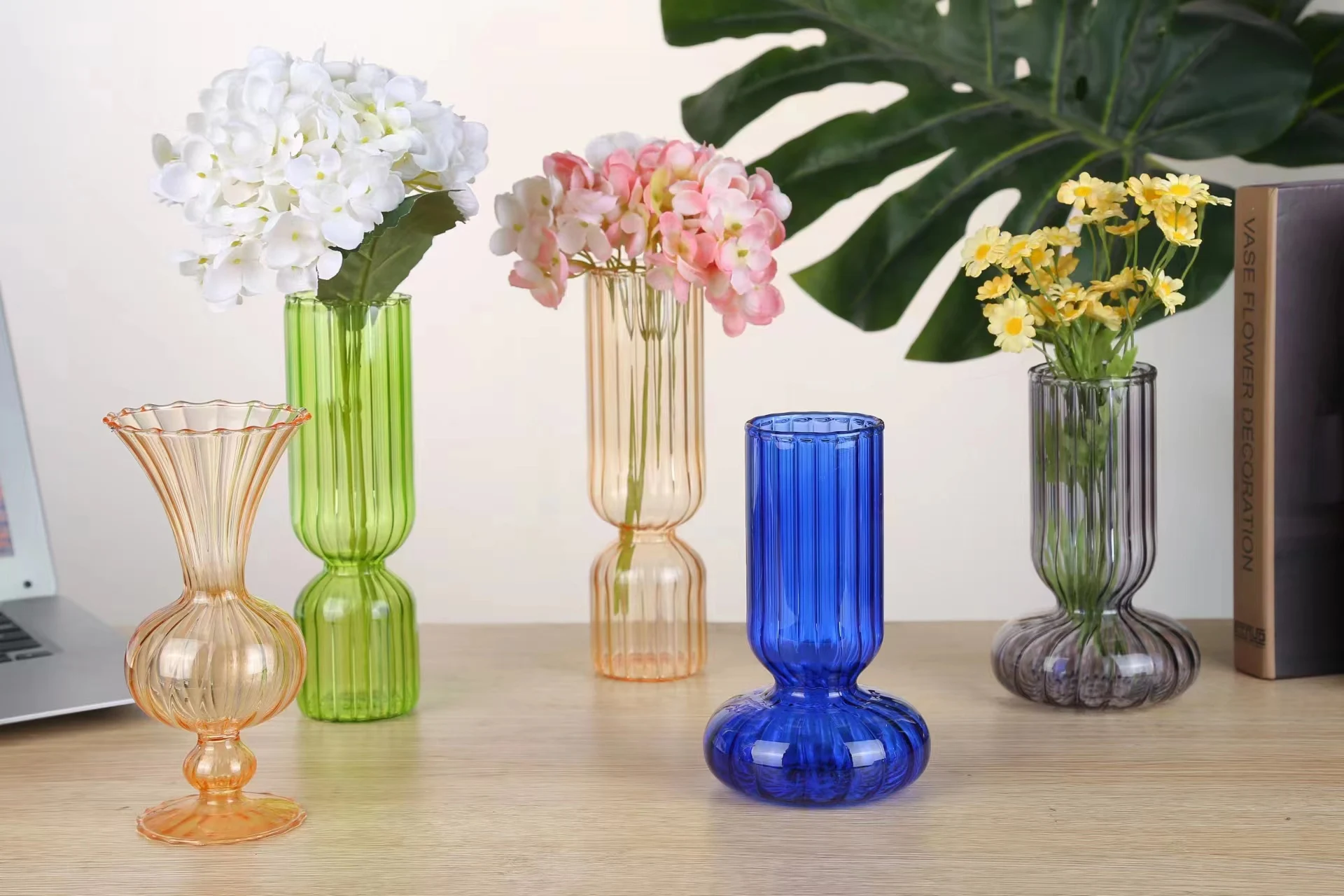 Professional Customization Bulb Glass Cone Shaped Vase Tube Colorful