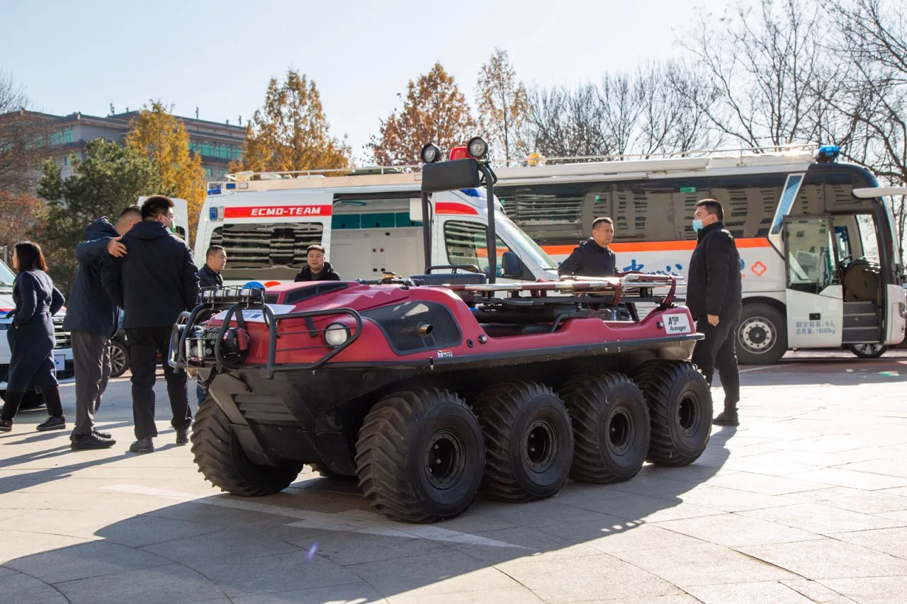 Argo Amphibious All-Terrain Search and Rescue Vehicle 8X8 Centaur With Fire Pump