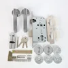 Set di serrature cromate polacche