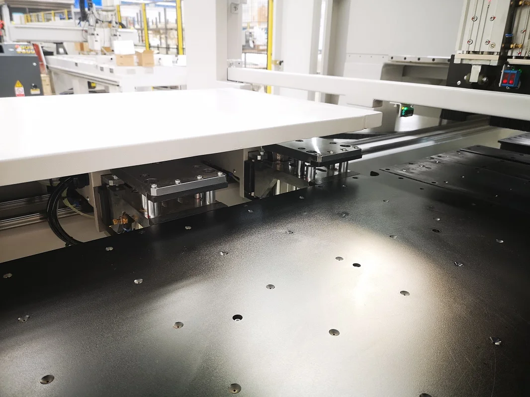 Panel Boring Alibaba.com: EXCITECH EHS1224 CNC drilling equipment, 14kW power ...