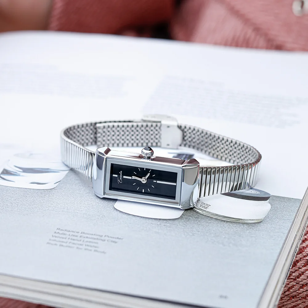 Elegant Gold Ladies' Watch with Narrow Strap