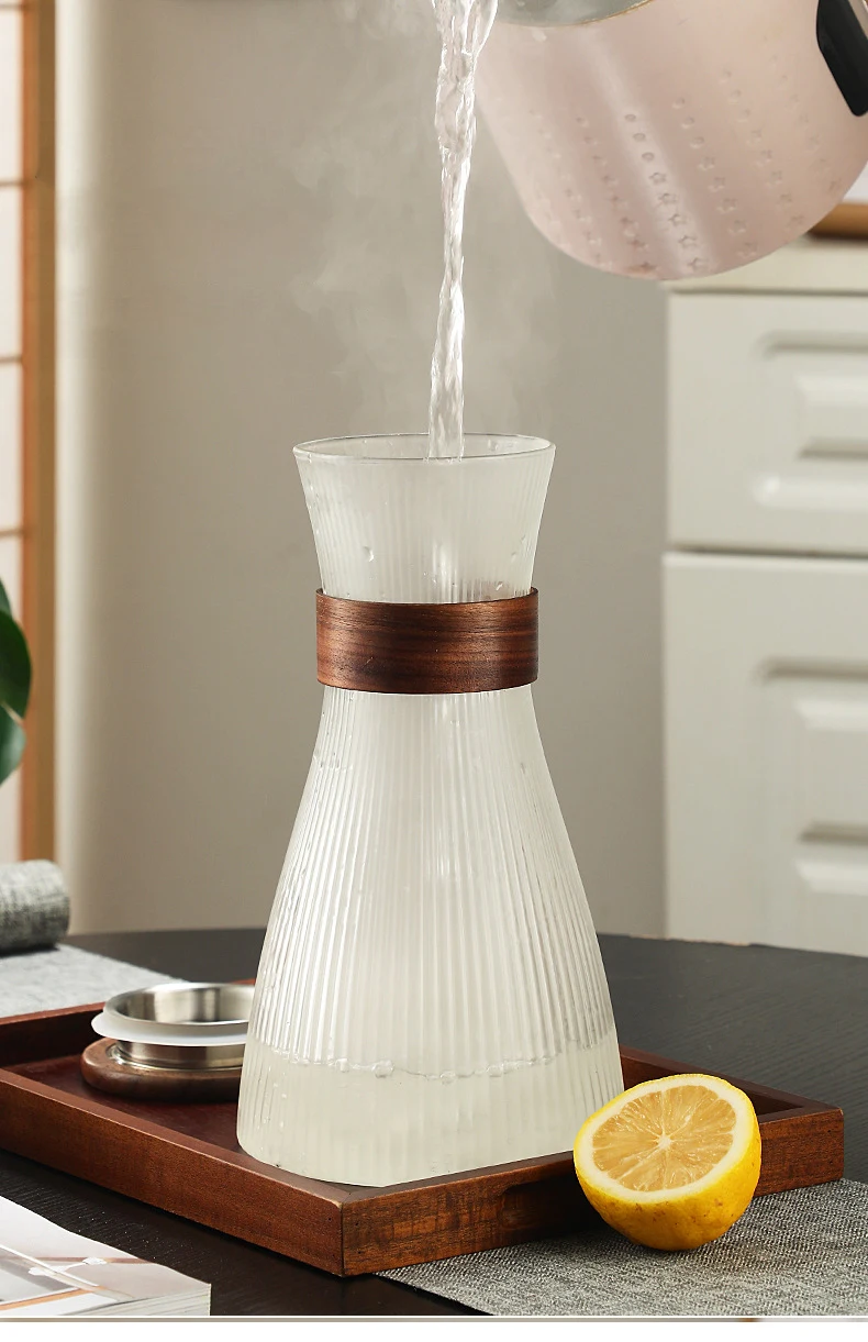 Traditional Style Decanter Set 5 Pcs