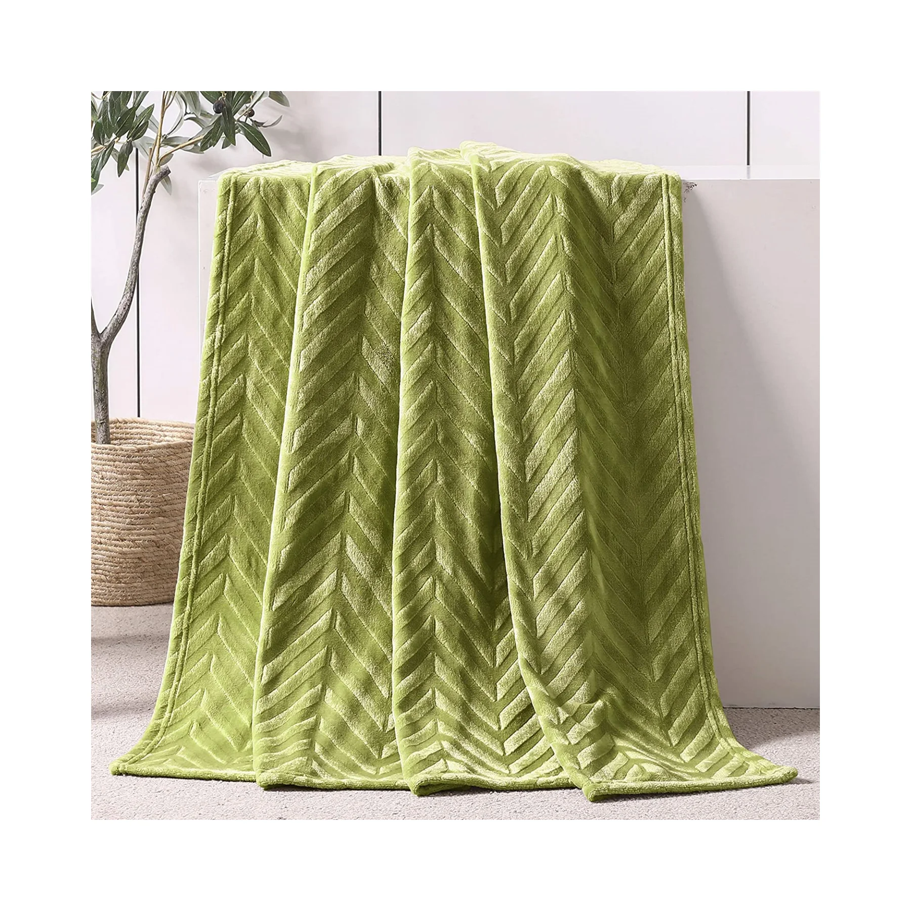 Diagonal Jacquard Green Flannel Blanket