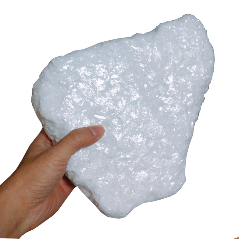 Boric Acid Oily Chunks China Factory Low Price