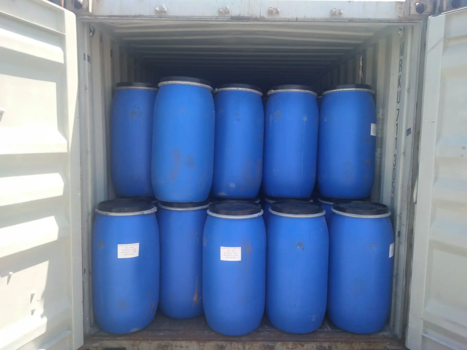 月桂基醚硫酸钠 (sles) 70% cas编号68585-34-2用于个人护理