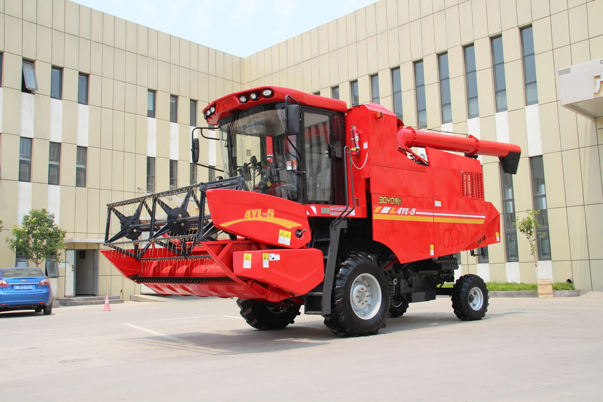 CE 4 Row  Automatic Hydraulic  Wheat Grain Harvester