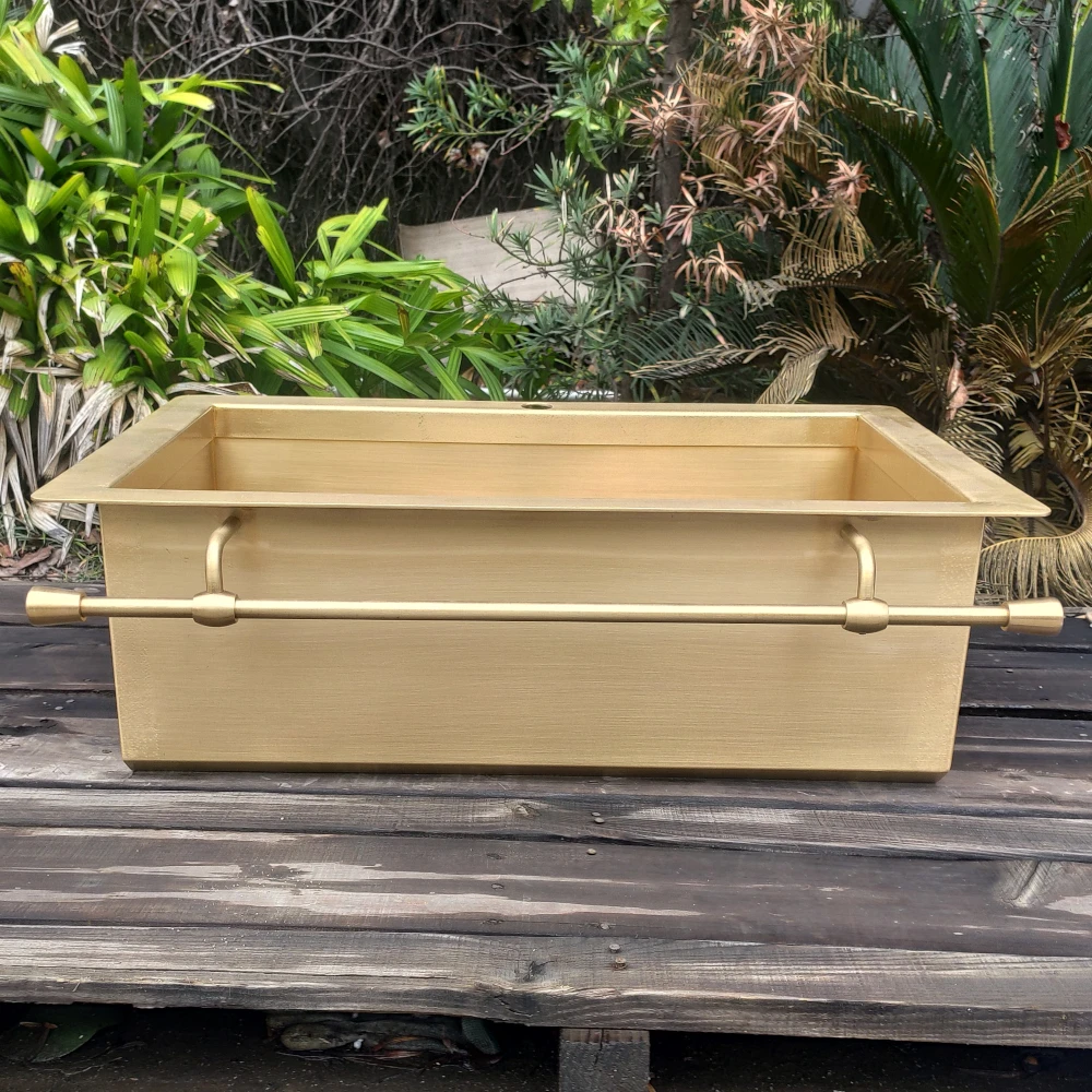 Customized 76cm Classic Design Rectangular Metal Brass Golden Apron
