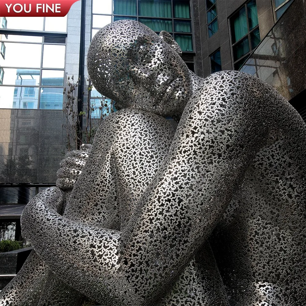 Unique Design Costom Metal Statue Figurative Wire Sculpture for Sale