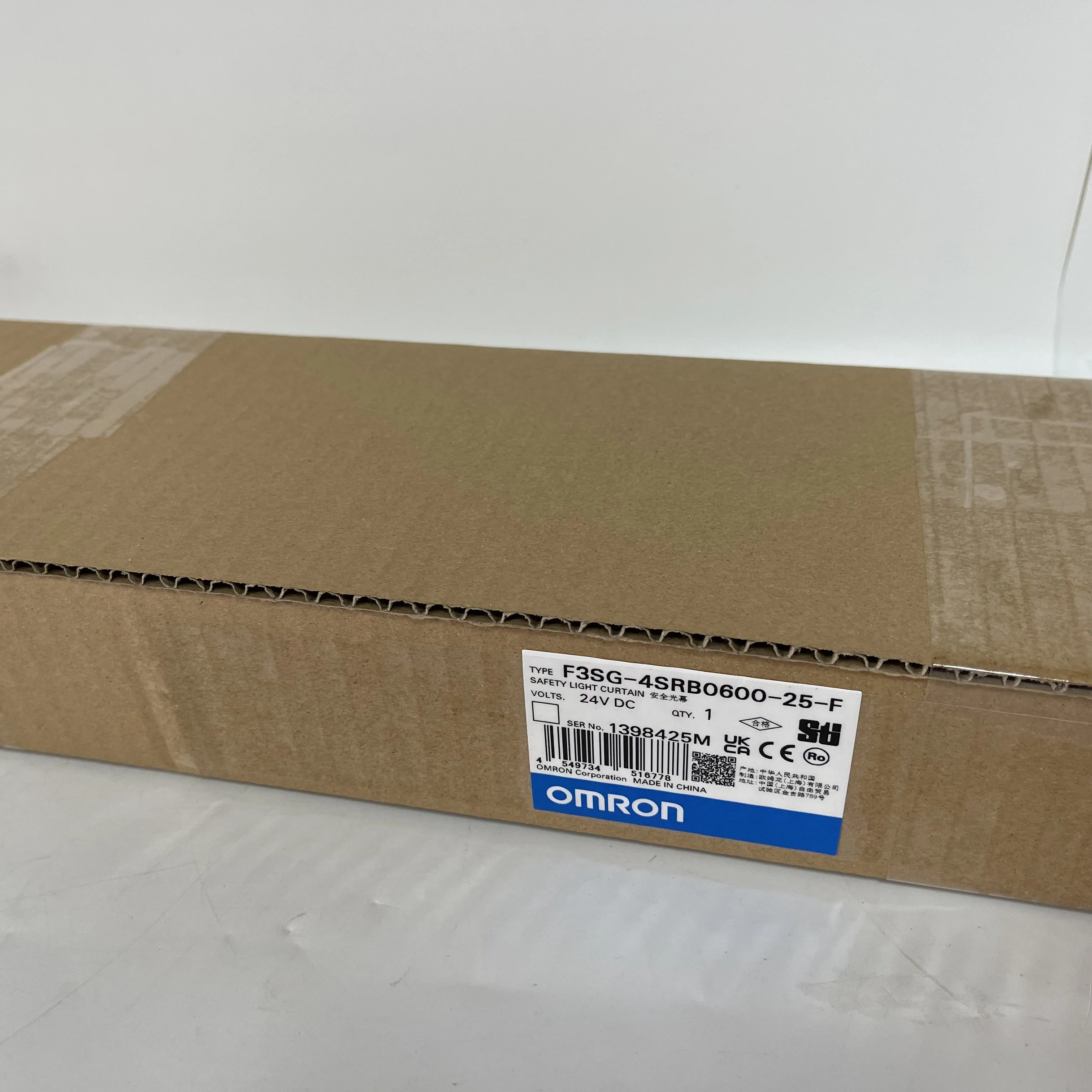 OMRON Safety Light Curtain F3SG-4SRB0600-25-F OMRON Safety Light Curtain F3SG-4SRB0600-25-F