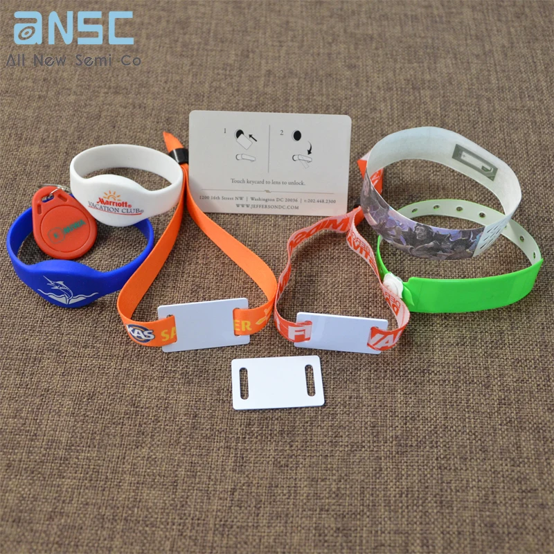 Custom Waterproof 13.56MHz Holiday Sports Swimming Pool NFC Wristband Rfid Silicone Smart Bracelet