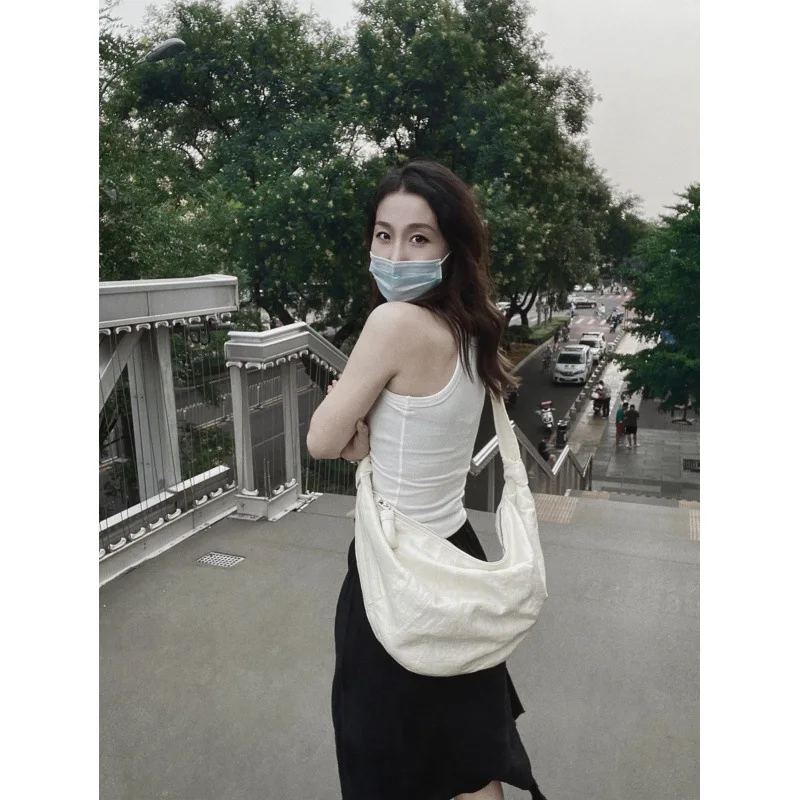 High-version LEM Croissant/dumpling Bag Internet-famous Bestseller Linen-coated Canvas-lined Finish Celebrity-endorsed Single