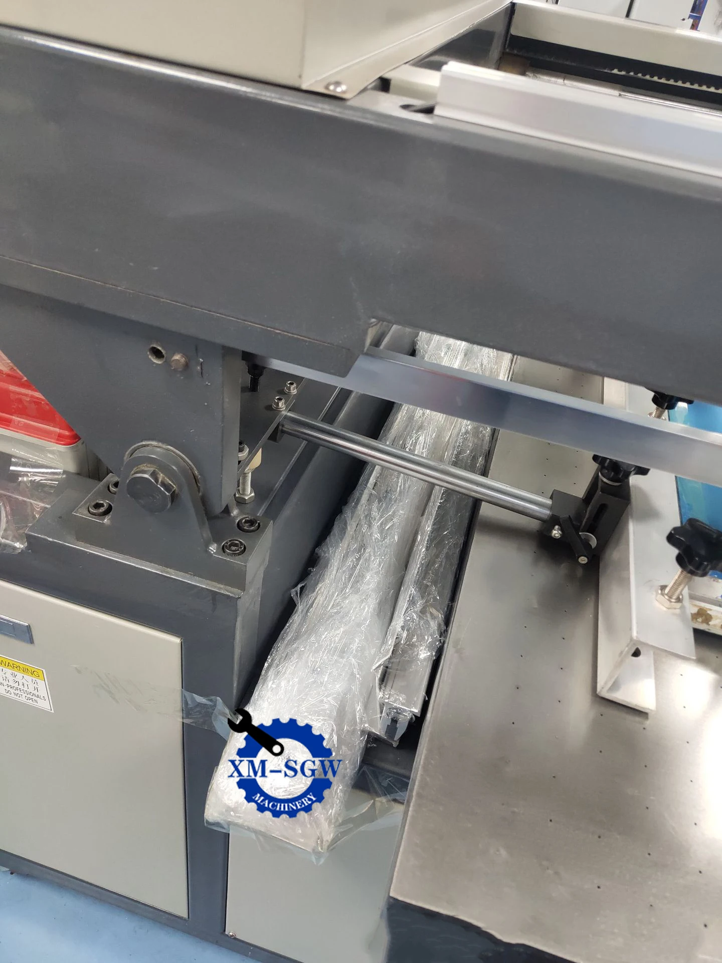 Factory Custom Oblique Arm Serigraphy Automatic Corrugated Cardboard Screen Printer Paper Flat Silk Screen Printing Machine
