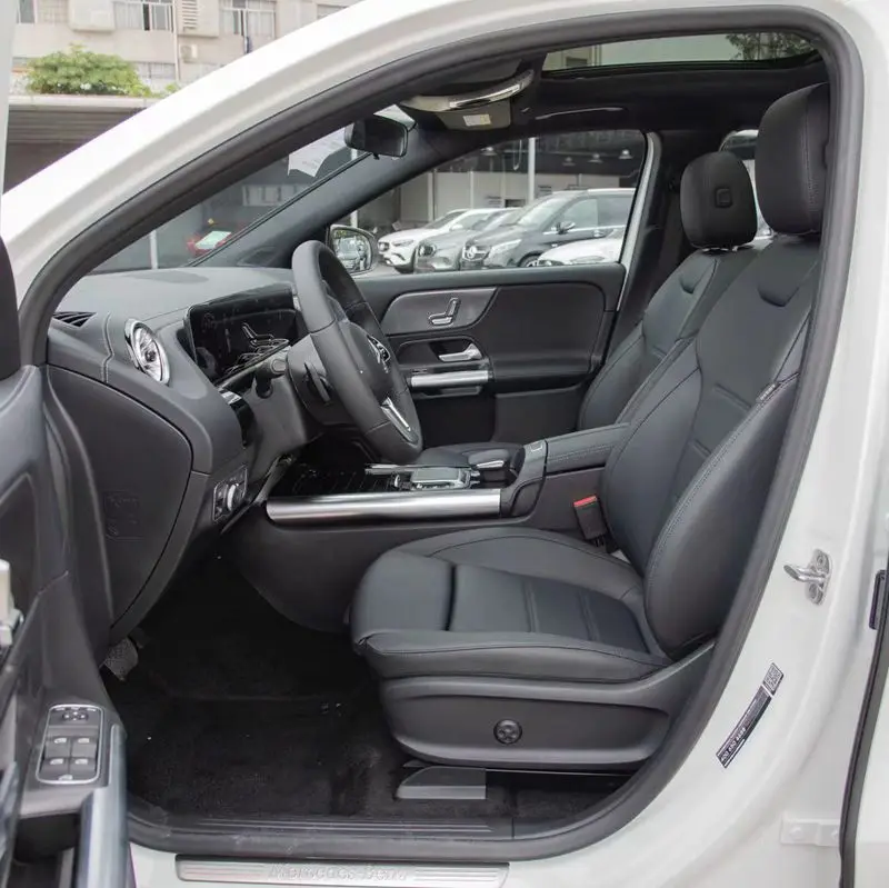 2024 Benzs EQA260 5 Door 5 Seater Luxury SUV Front Drive with 73.5kWh Battery