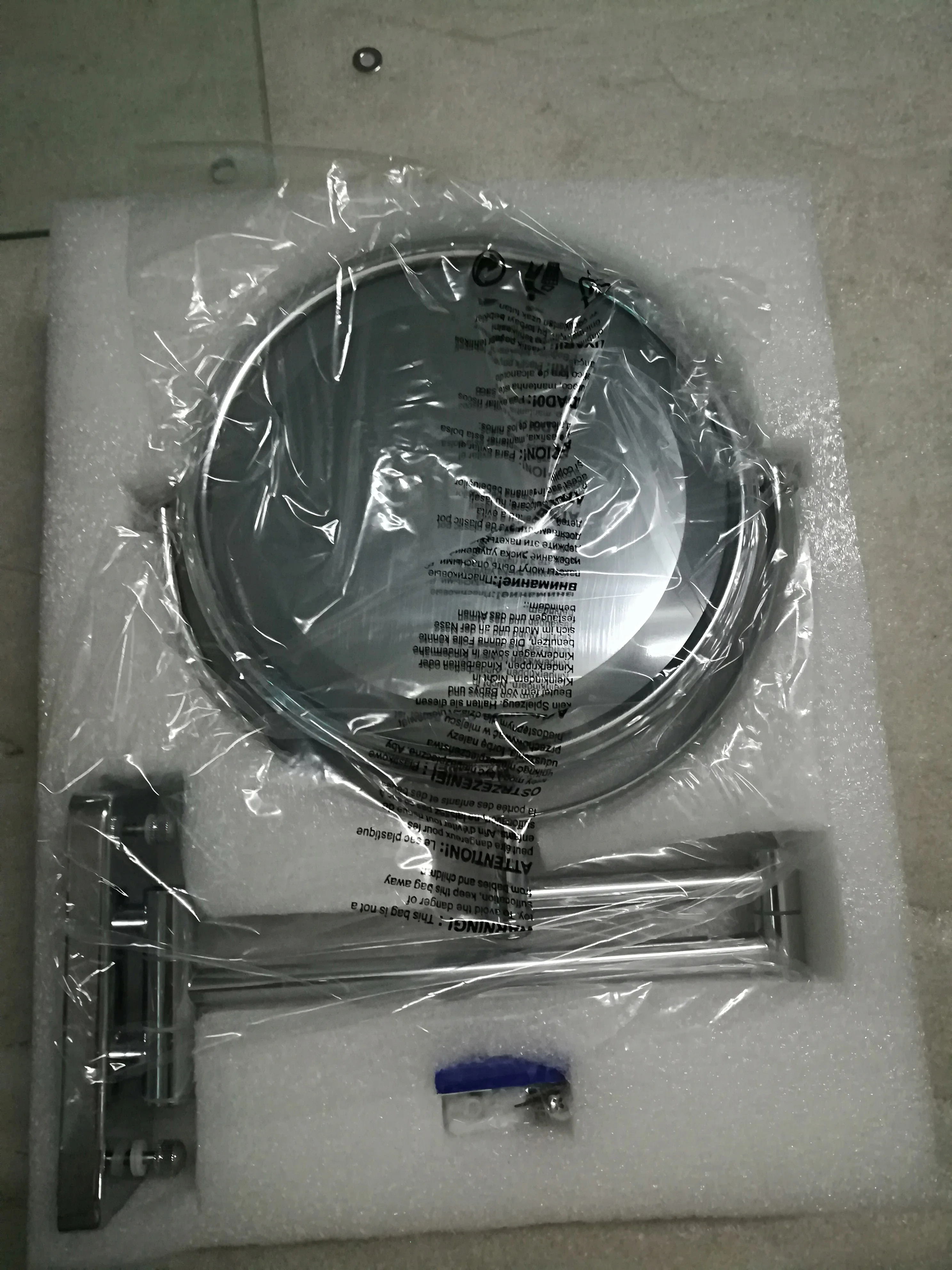7 Inch Battery Operated Bathroom LED Shaving Makeup Wall Mounted Extendable Mirror