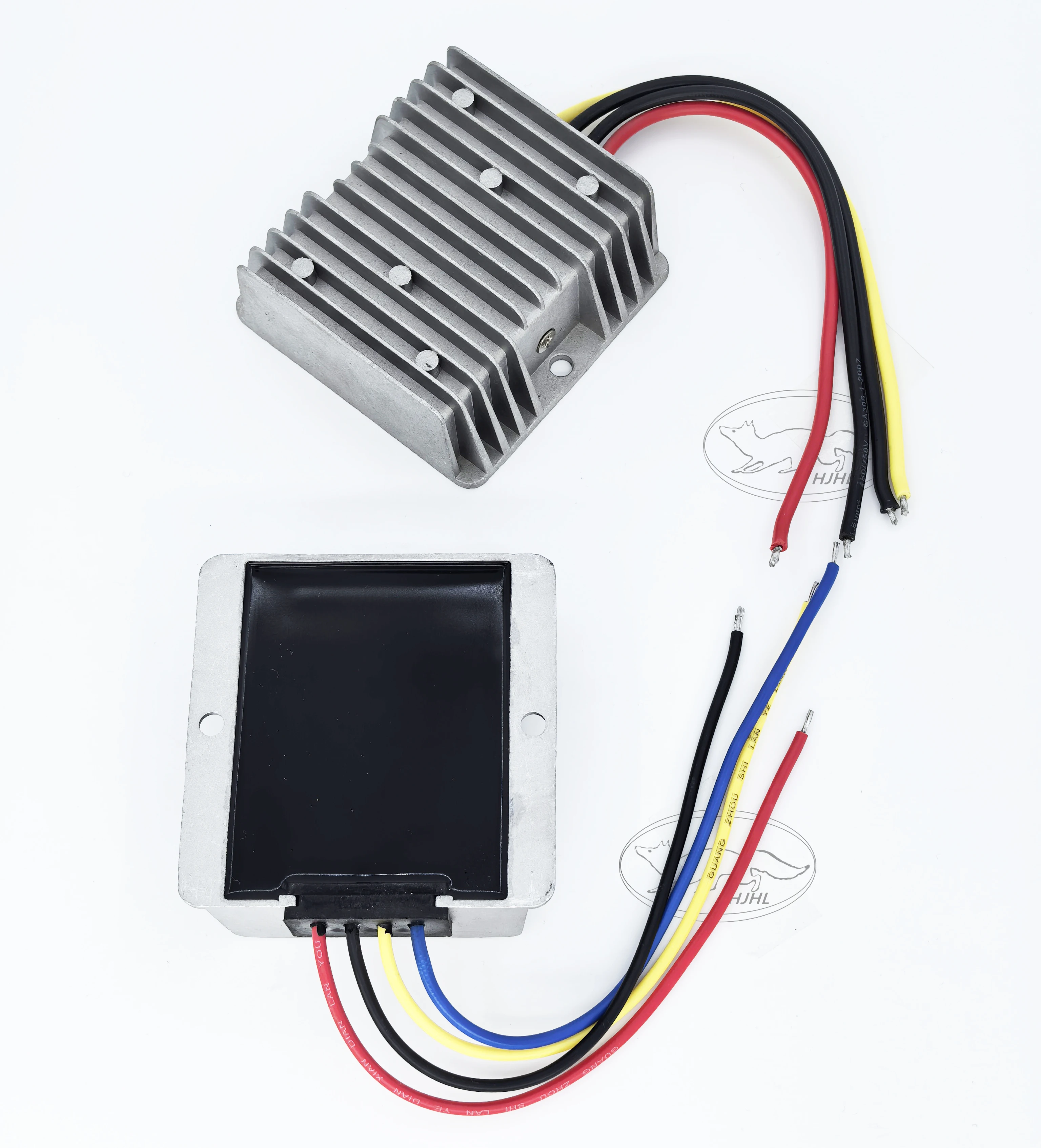 Inverter per auto 20A Convertitore di potenza per auto Trasformatore