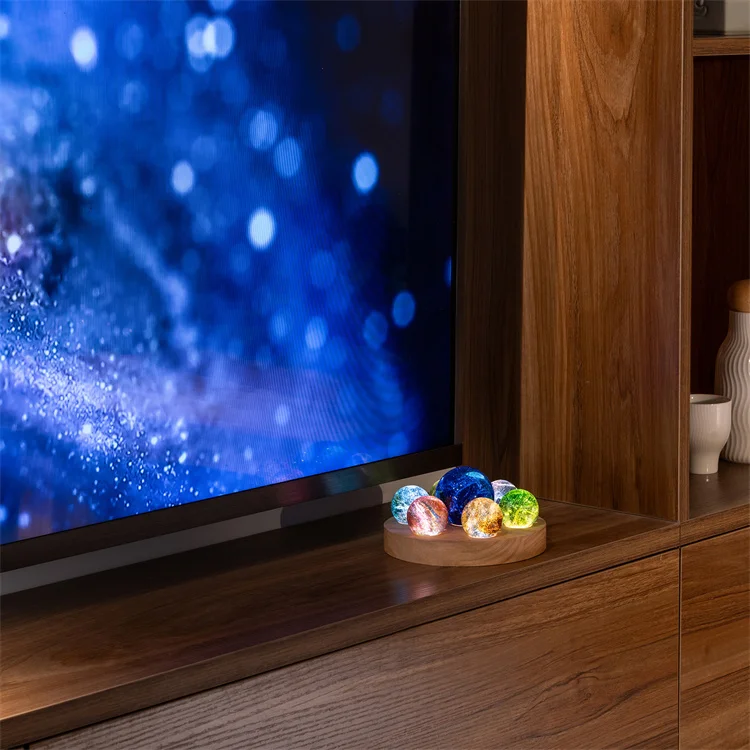 Colorful Romantic 3D Atmosphere Light 5V USB Plug-in Crystal Ball