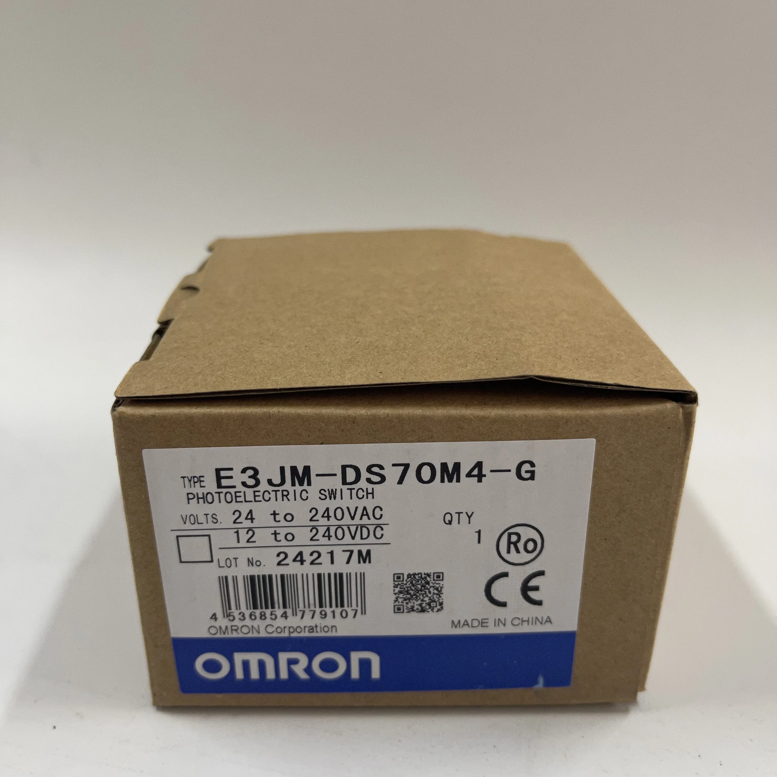Omron Photoelectric Switch E3JM-DS70M4-G