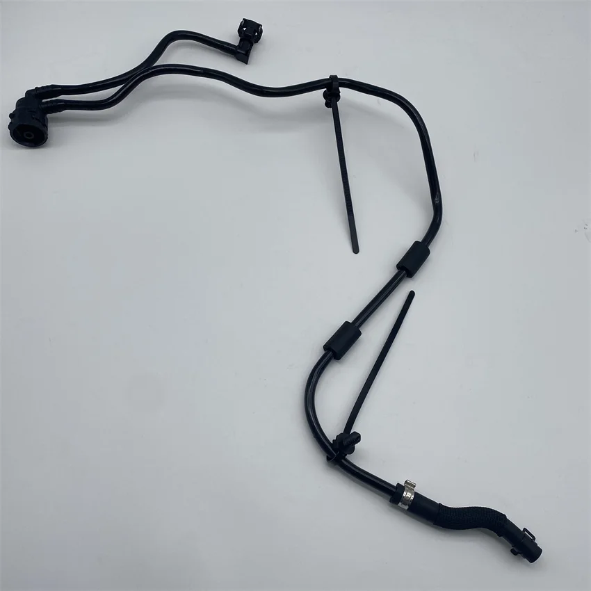 メル 2055012625 Engine Coolant Overflow Hose for Mercedes-Benz