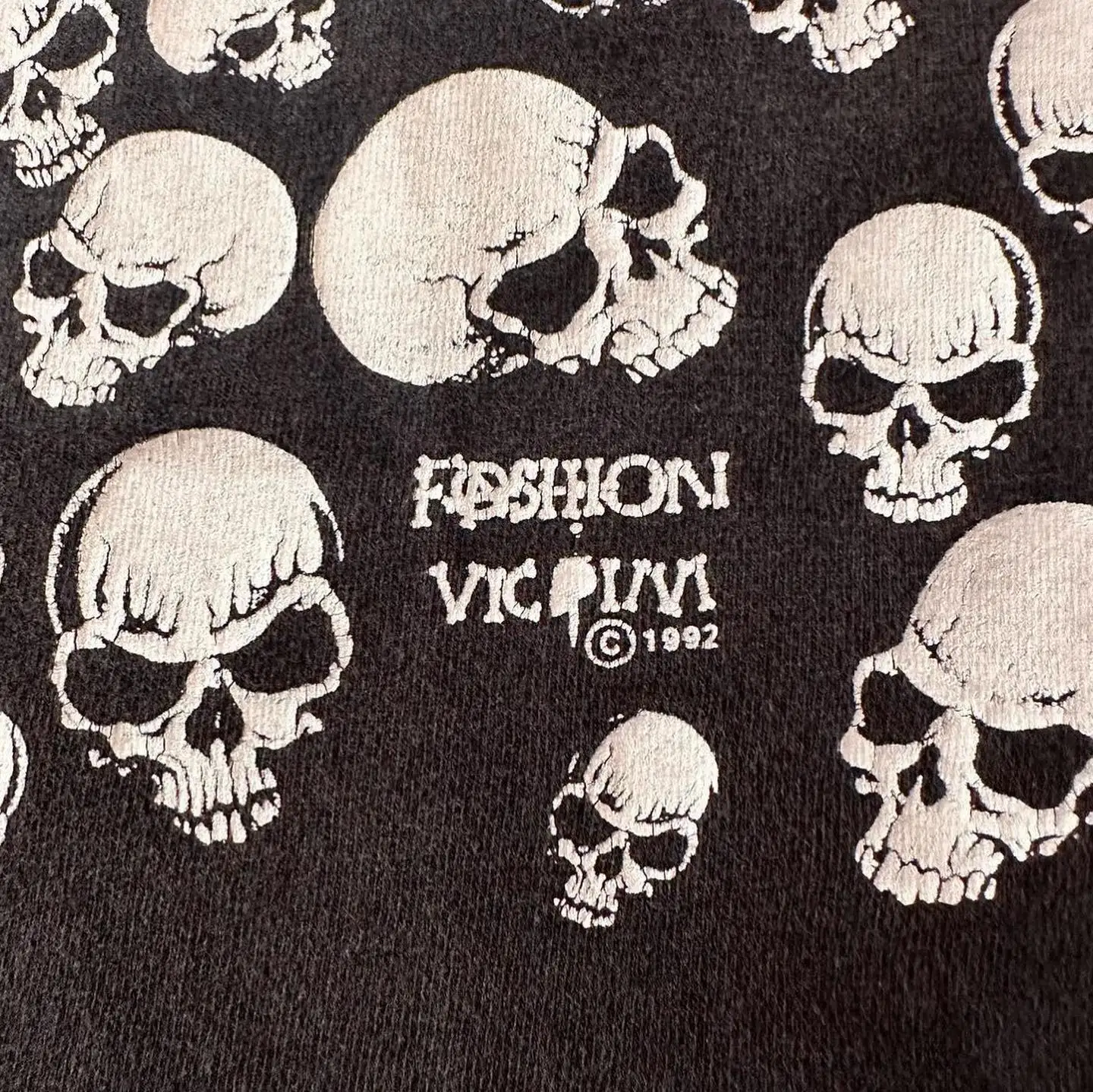 Mens Branded Breathable Crew Neck Drop Shoulder T-shirts Cotton Black Skull Graphic Tee Fitted Screen Printed T Shirts Custom gallery 3