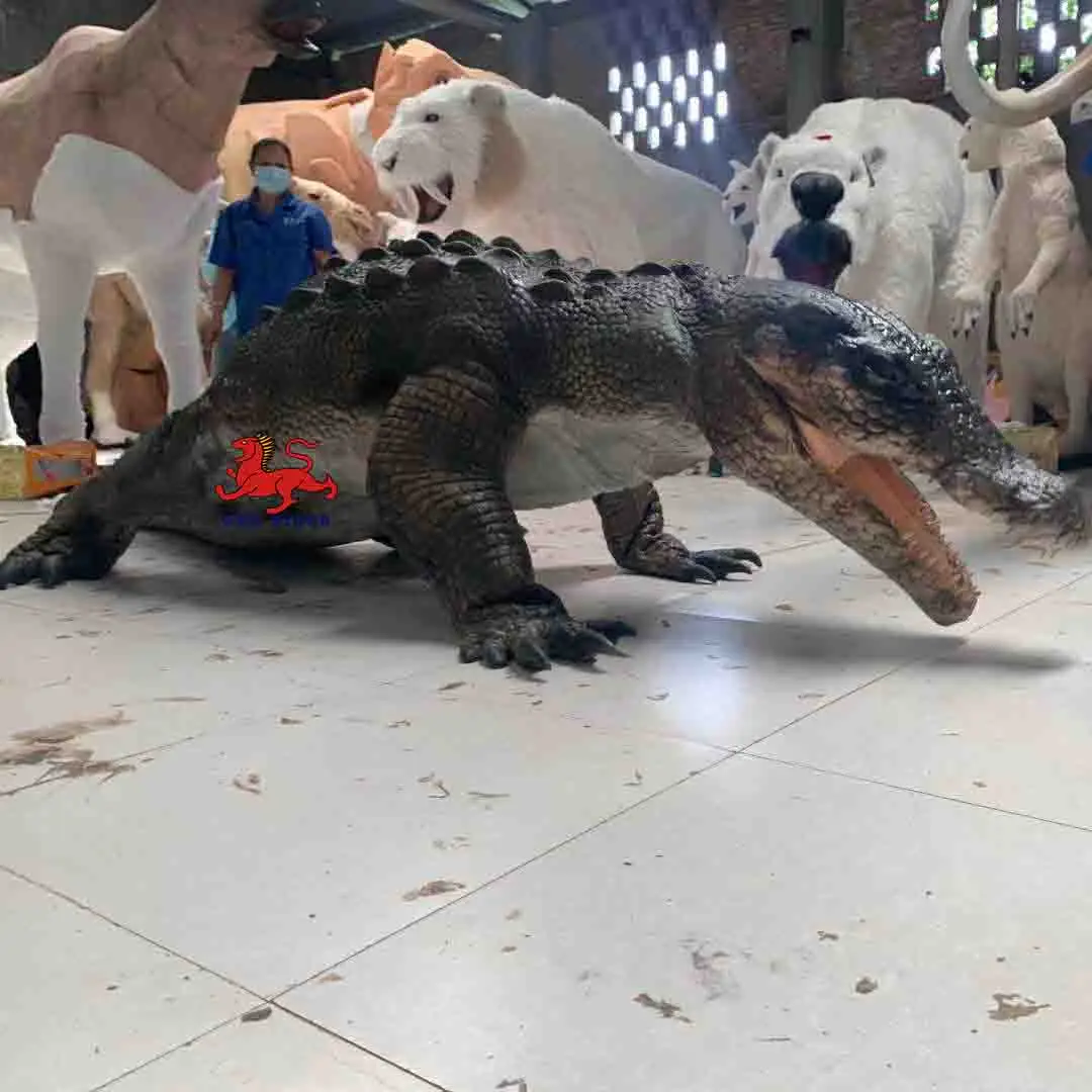 Mechanical crocodile Costume for Adults Theme Park Party Hire Animatronic crocodile Costume