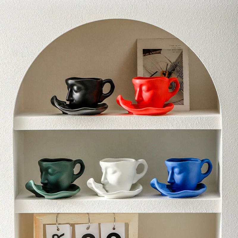Nordic Ceramic Coffee Mug Unique 100ml/260ml Face Sculpture Design Wholesale Espresso Cup for Cafe Shop and Party Occasions