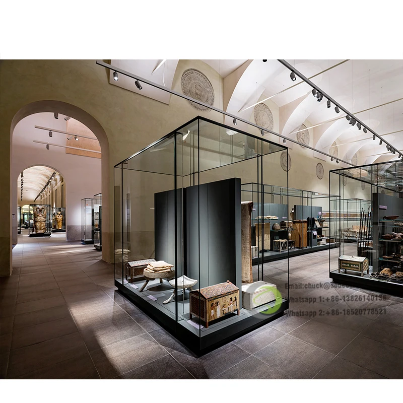 maimisi⭐︎ステンドグラス入り扉キャビネット maimisi⭐︎ステンドグラス入り扉キャビネット ステンドグラス