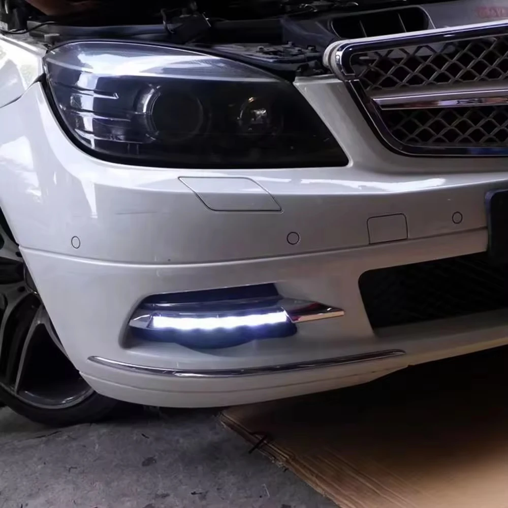 Daytime Running Lights LED Assembly Fog Driving Lamp Cover for Mercedes Benz C Class W204 C180 C200 C250 C260 C300 2008 2010