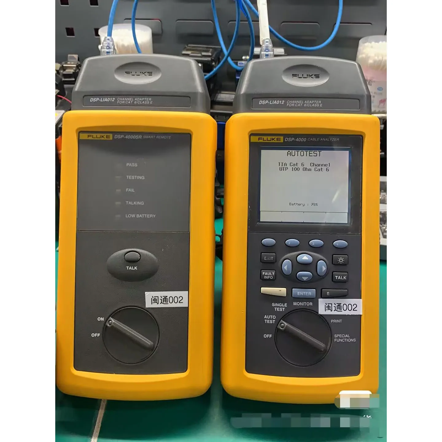 Fluke DSP-4000 Bundle w/ DSP-4000 Cable Analyzer & DSP-4000SR Smart Remote