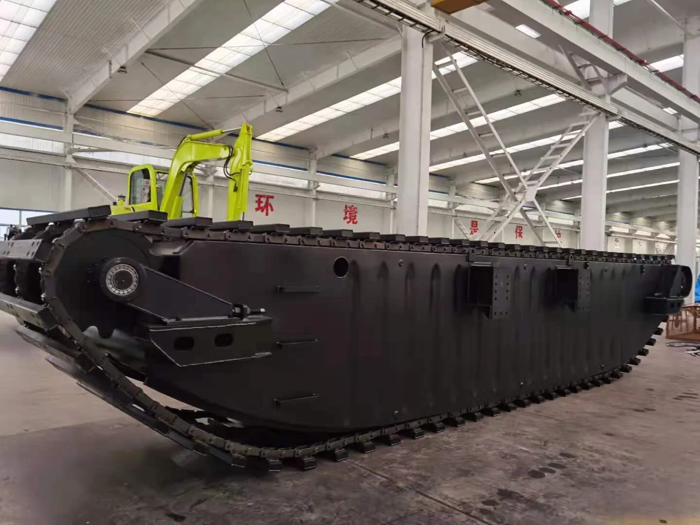 Amphibious Excavator Track Cleats Pontoon Swamp Buggy in Stock Good Condition With Strong Engine