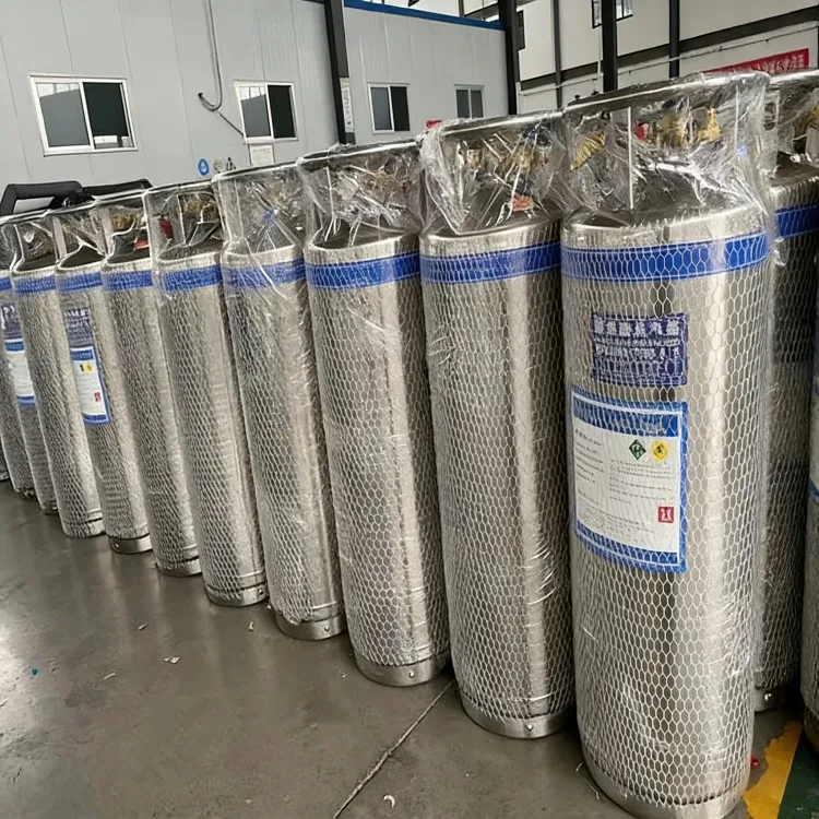 أسطوانة كريوجينية معزولة سعة ١٧٥ لترًا، لأكسجين السائل (LO2)، ونيتروجين السائل (LN2)، وأرغون السائل (LAr)، وثاني أكسيد الكربون السائل (LCO2)، وعاء ضغط عمودي، معدات غاز صناعية