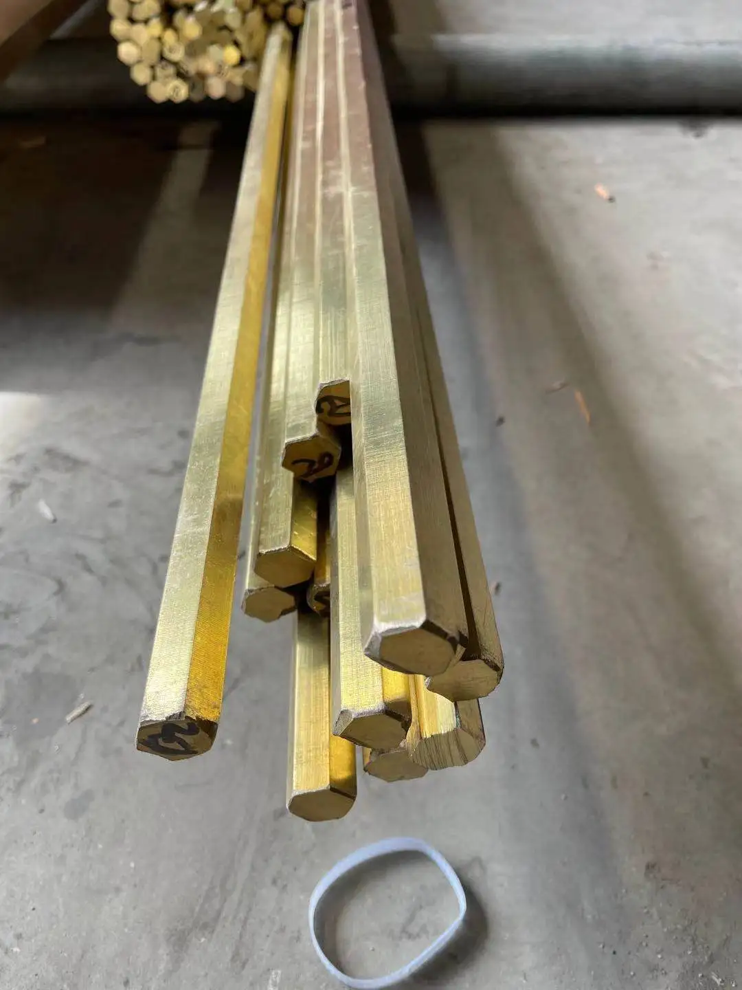 Brass Bar Top Quality Dia 2 90mm Cz121 Yellow Brass Copper Rod Bar For Industry Buy Brass Bar 3025