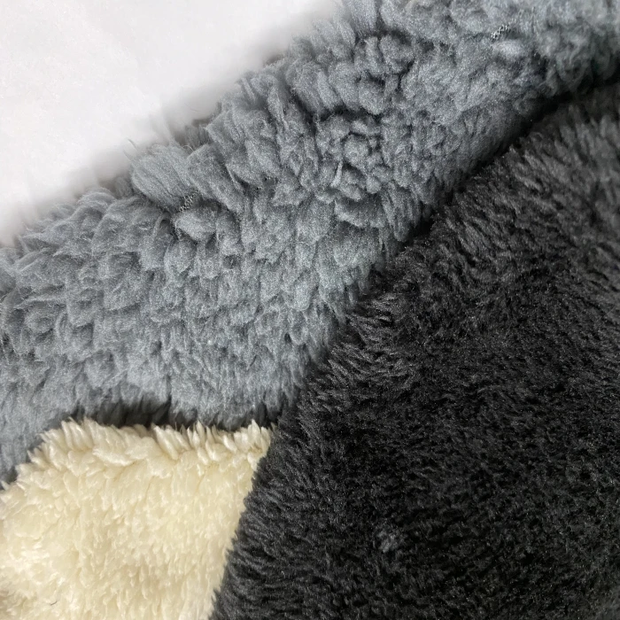 Wholesale 100% Polyester Two Side Micro Polar Sheepskin Sherpa Fleece Fabric for Blanket Sherpa Hoodie Fabric Material