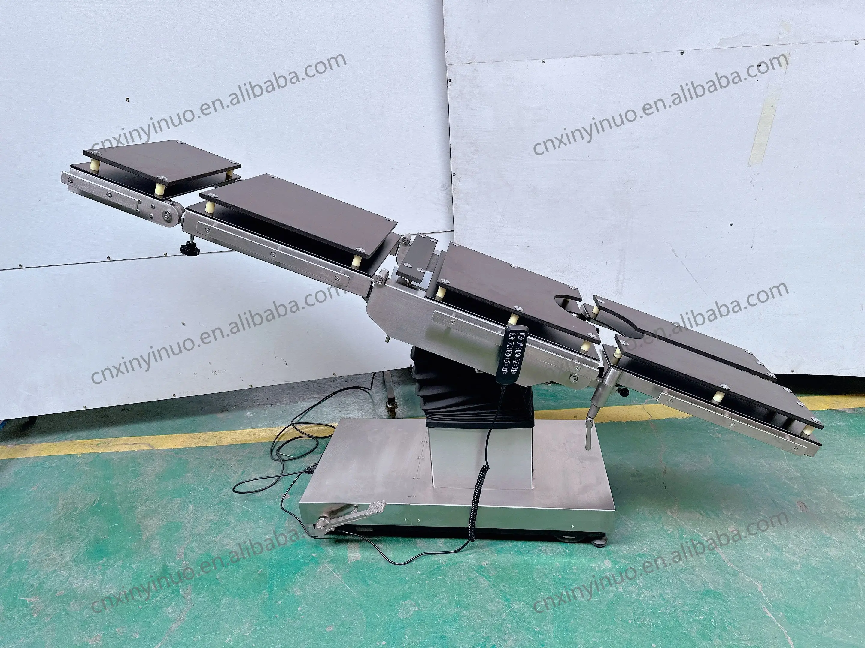 Hospital Surgical Multi-Purpose Operating Table for Thoracal, Ophthalmology, Urinology, Orthopaedics Operation