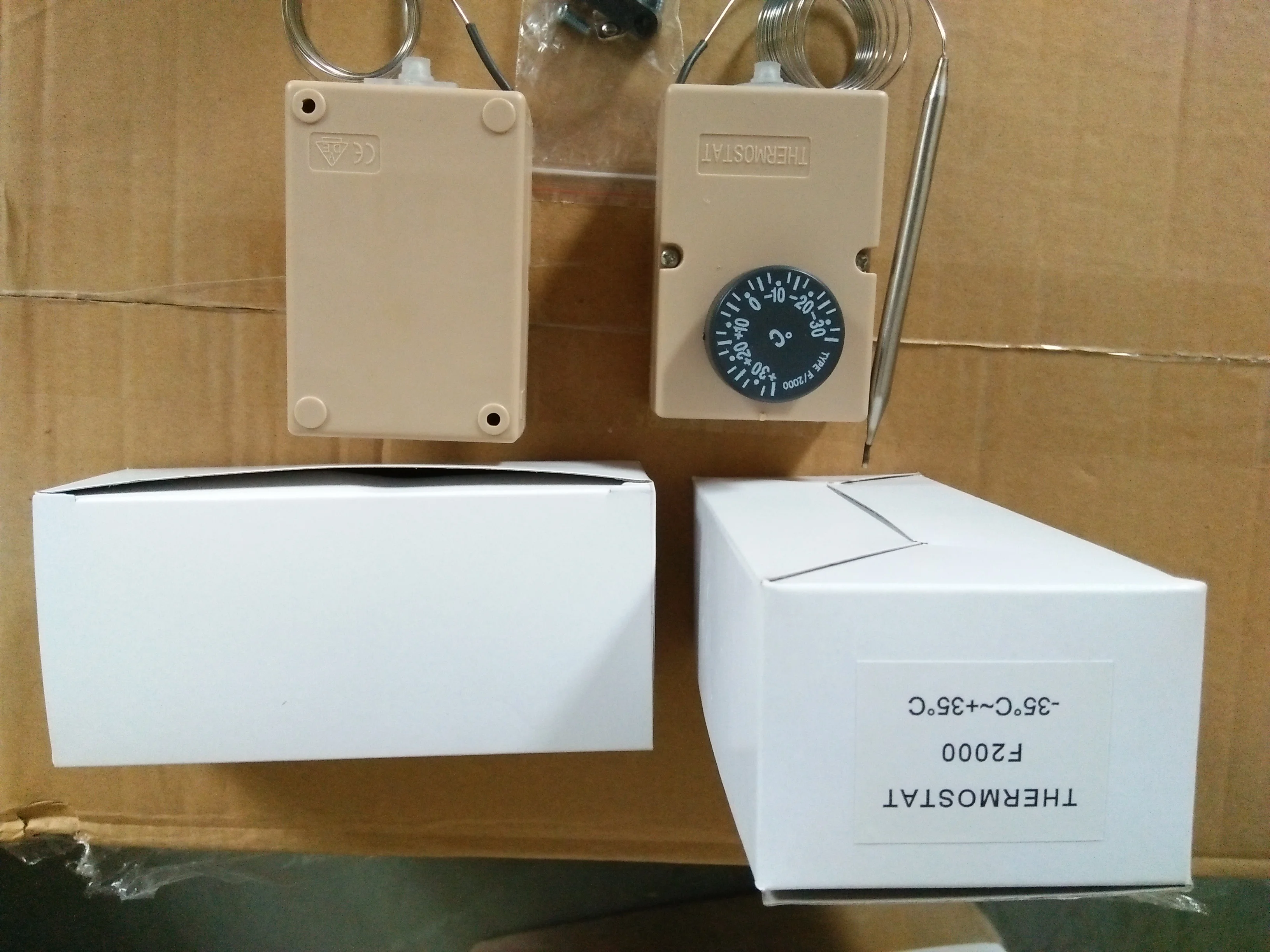 2024 Factory Direct Wholesale Electric Temperature Controlled Thermostat F2000 Thermostat Controllers for Refrigerator