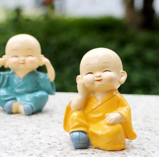 4 шт. симпатичный набор керамическая статуя маленького Будды керамика маленькое количество Смеющийся Монах Красный портативный автомобиль для дома