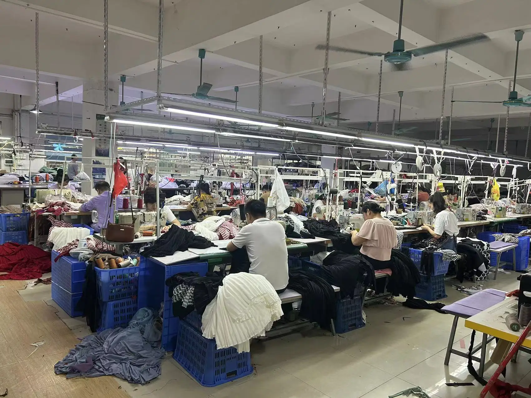 Dongguan Zhexin Garment Co., Ltd. 3