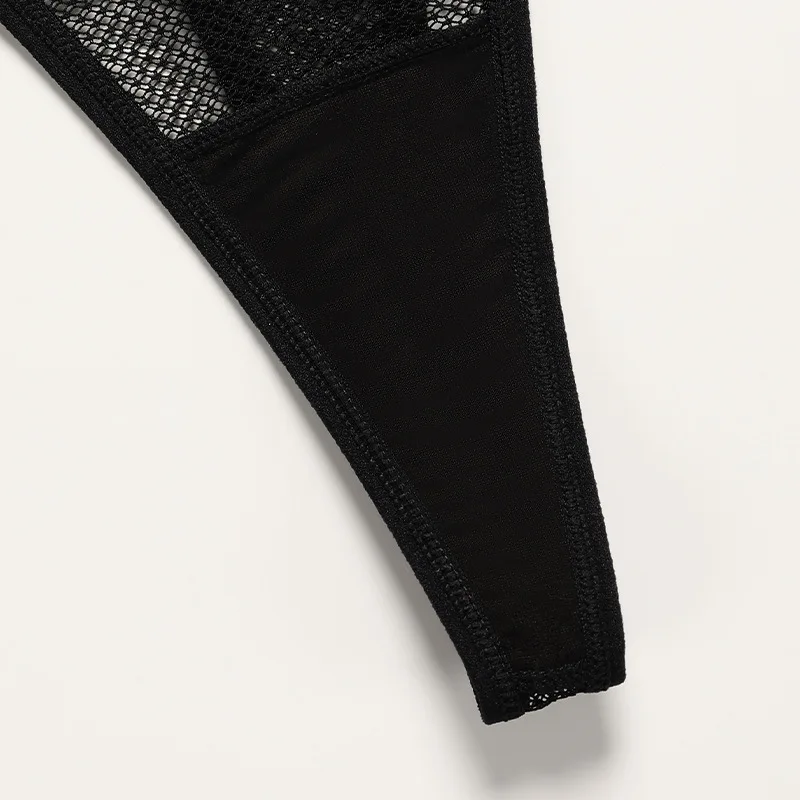 B1688-69 multi-strap bralette construction detail