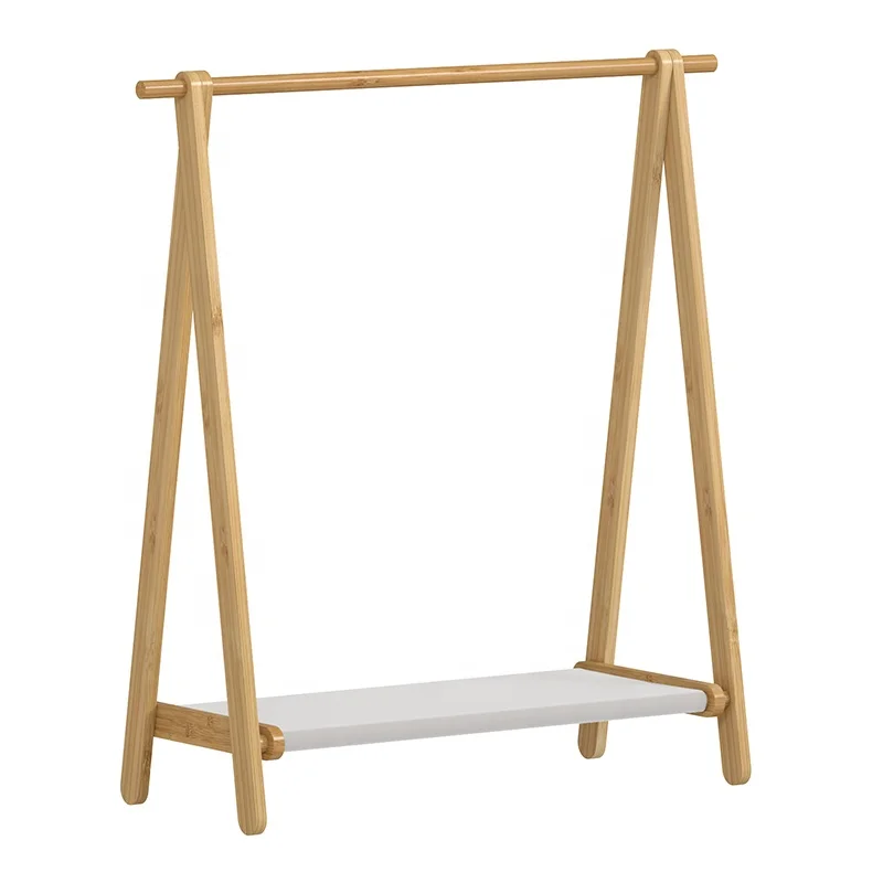 Трендовые вешалки для одежды деревянная