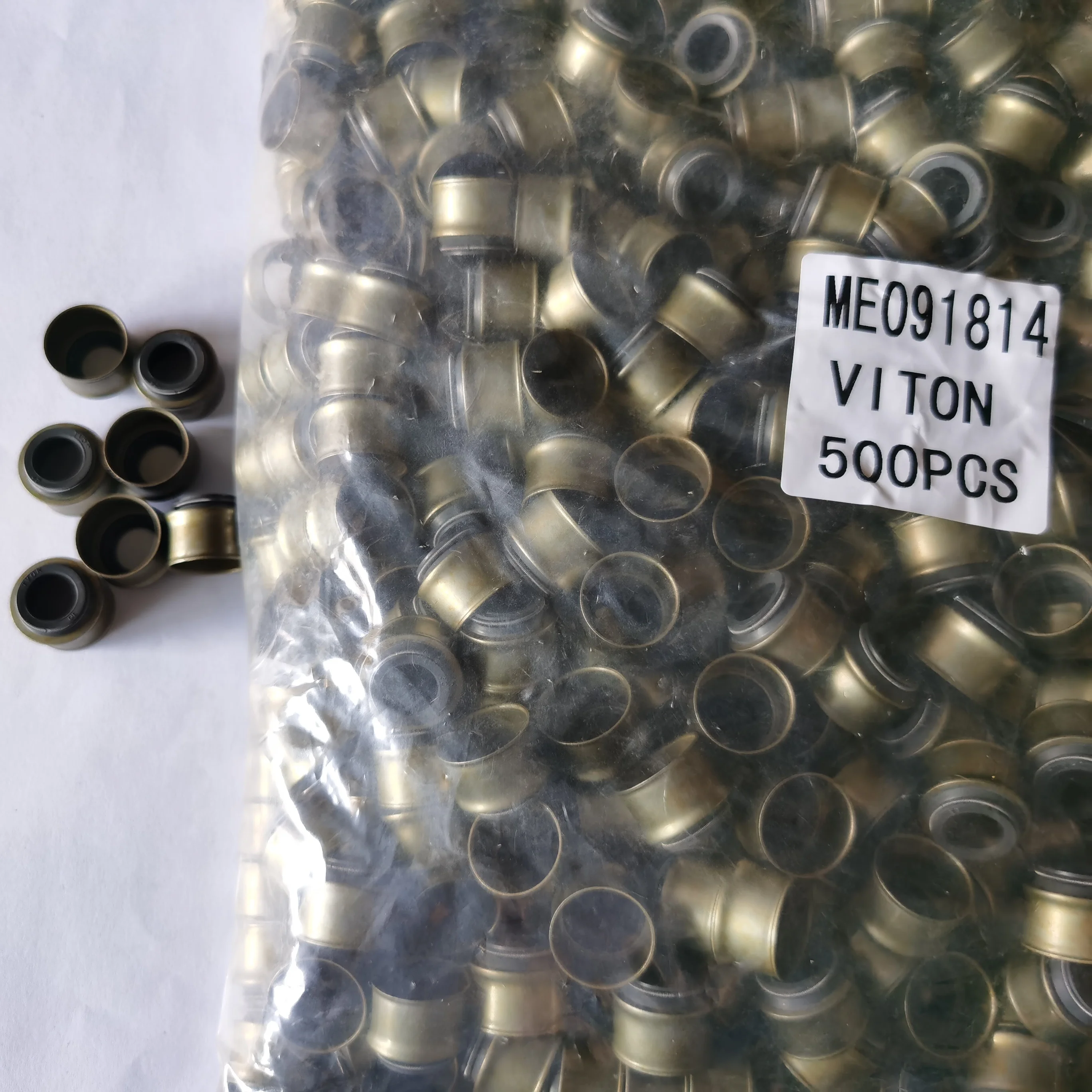 ME153274 FKM NBR Valve Stem Oil Seal 6d22,6d24 Mechanical Seal 