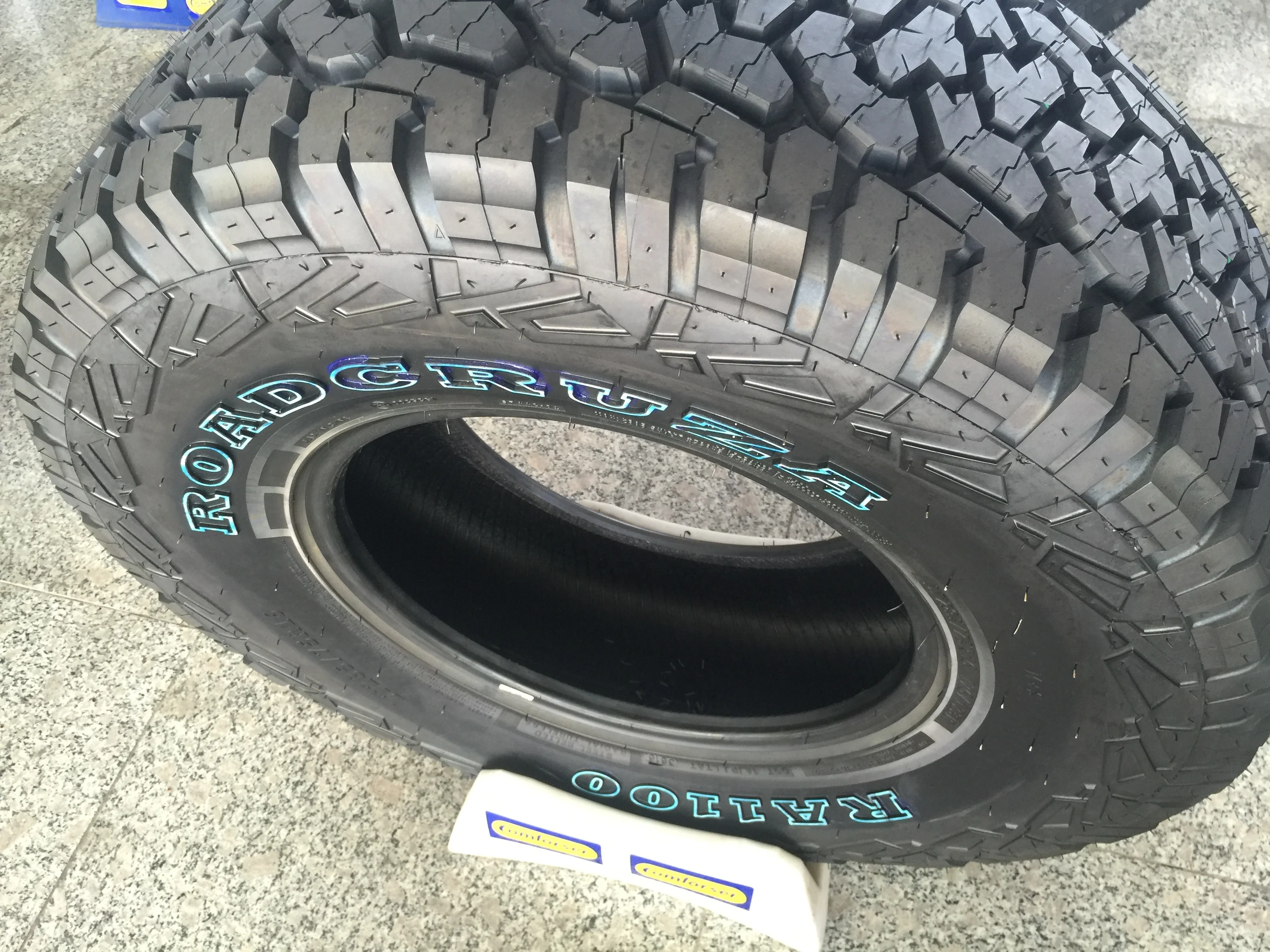 Pneus HOT at RT Tyres ROADCRUZA COMFORSER para Caminhonetes 4X4
