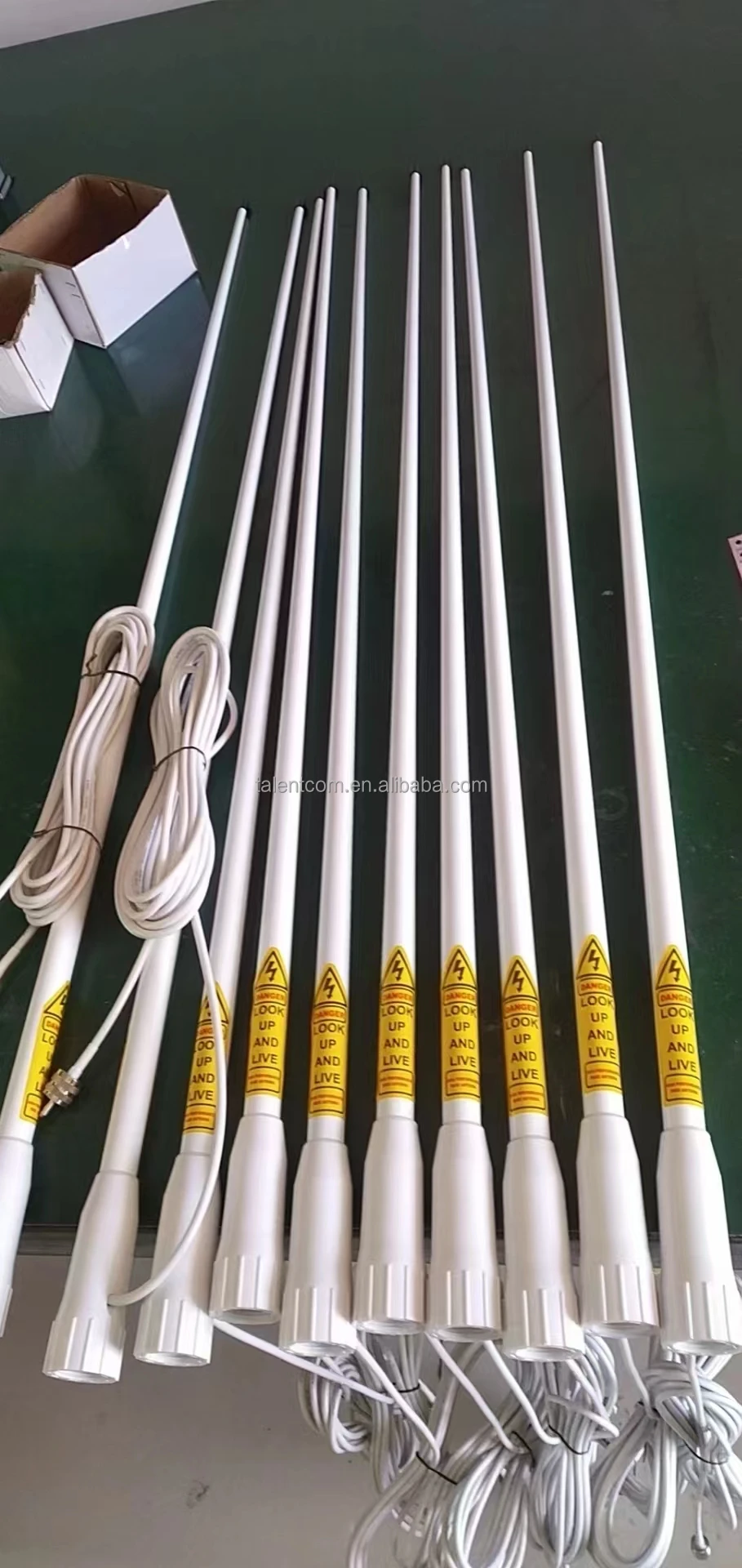 VHF Marine Antenna 43-Inch White Fiberglass With Mount & RG58 Cable – 156-163Mhz For Boat Radio