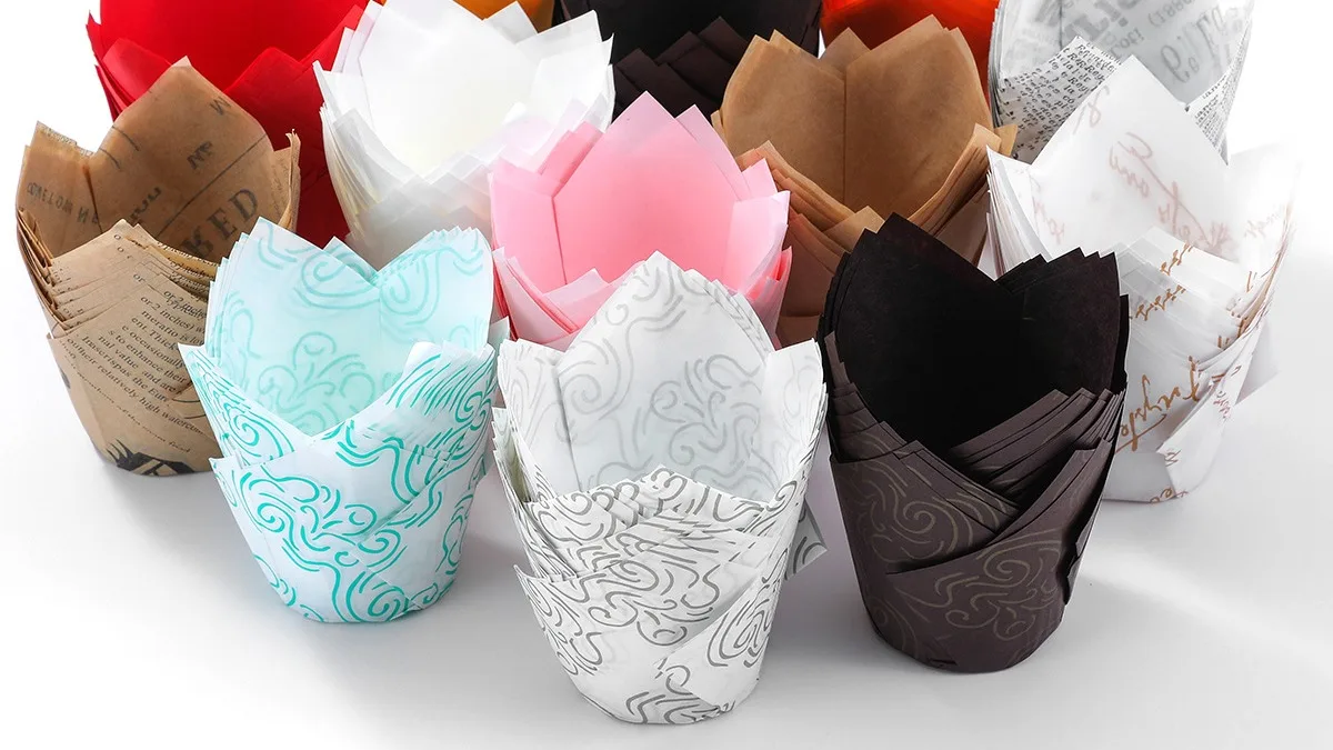 Greaseproof Paper Tulip Cupcake Baking Cups Muffin Baking Liners