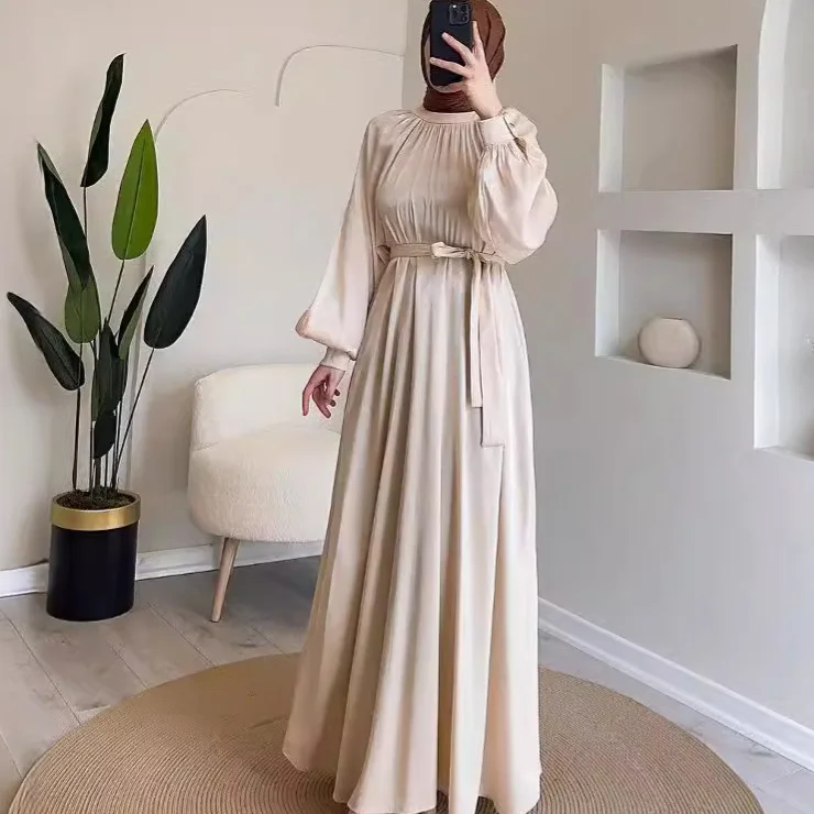 Spring and Autumn New European and American Round Neck Pleated High Waist Tied Slim Fit Long Sleeved Muslim Dress