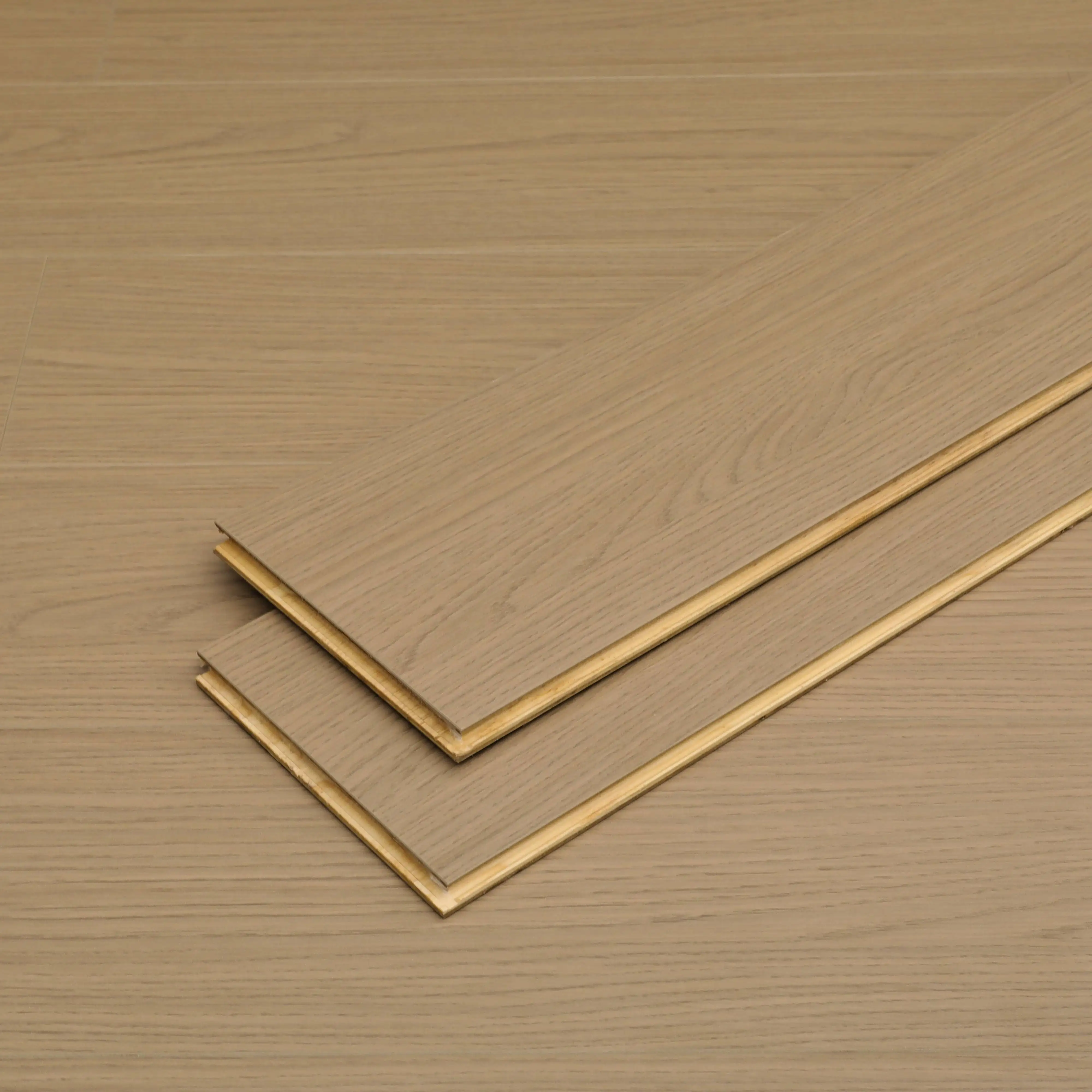 product moisture proof and easy to care household new three layer solid wood composite floor 14mm lock installation wear resistant-4