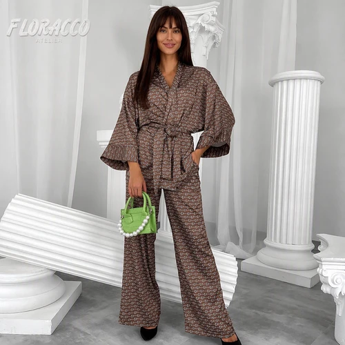 2026 High-end Printed Pajamas, Women's Summer Loose and Comfortable Cross-border Ladies' Homewear Suitable for Wearing Outdoors.