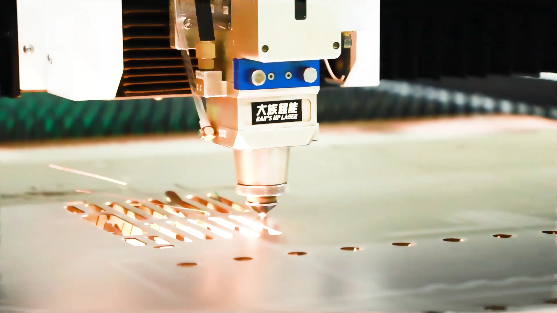 Hans Laser1500w 2000w 3000w Cnc Fiber Laser Cutter Cutting Metal Sheet